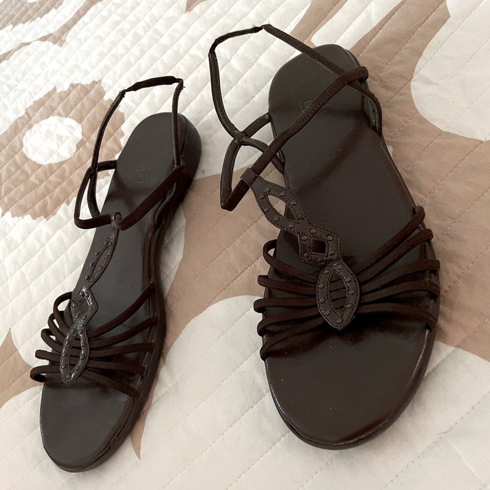 LMPO sandals